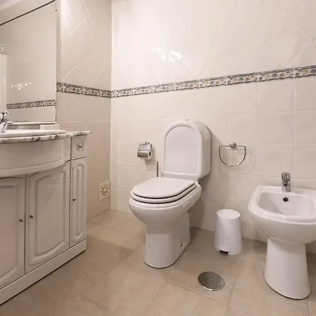 Ocean Breeze Villa *